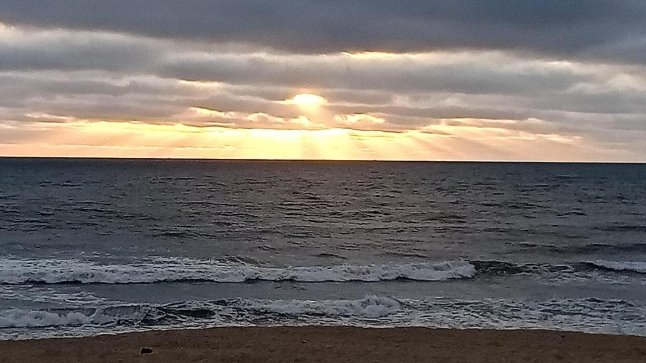 Cabo Do Mar Apart.- Baia Beach エスピーニョ エクステリア 写真